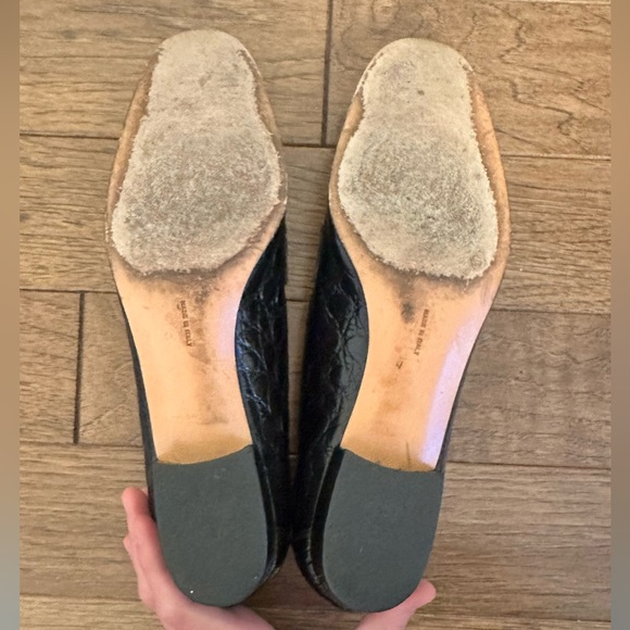 Salvatore Ferragamo | Black Crocodile Pattern Loafers - Picture 9 of 13